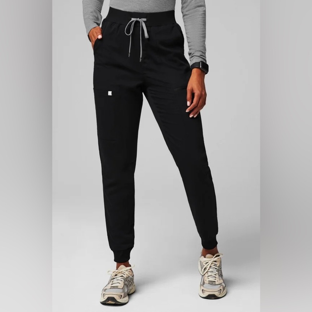 Fabletics High-Rise On-Call Jogger